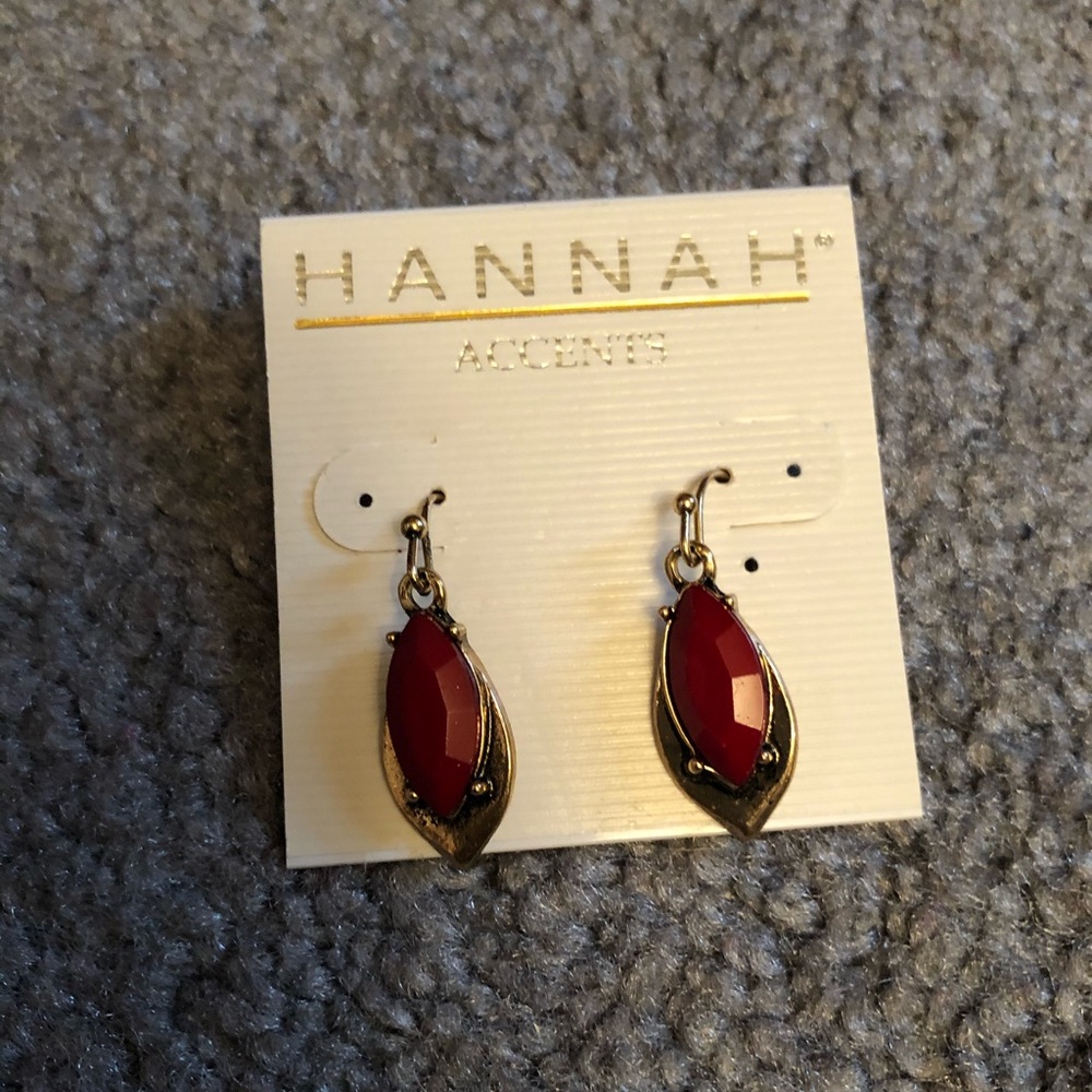 Hannah accents earrings